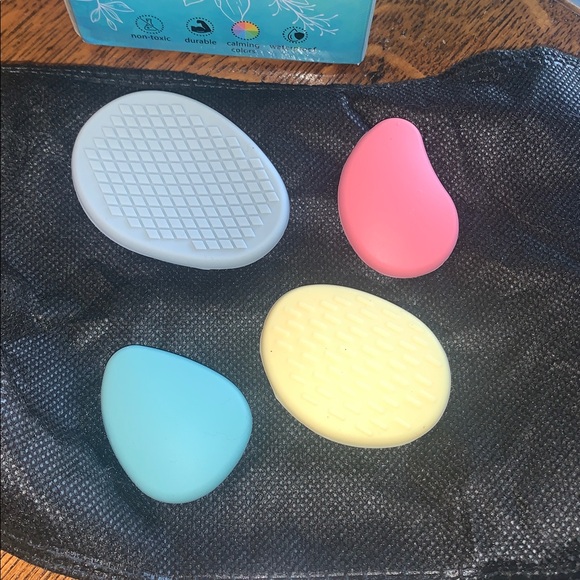 Sensory Stones - set of 4 - Picture 3 of 7